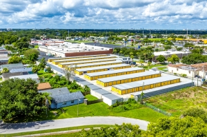 Storage King USA - 052 - Orlando, FL - Orange Blossom Trail - Photo 9