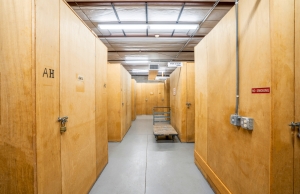 Storage King USA - 053 - Sarasota, FL - S. Tamiami Trl - Photo 10
