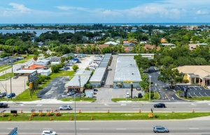 Storage King USA - 053 - Sarasota, FL - S. Tamiami Trl - Photo 14
