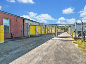 Storage King USA - 080 - Milton, FL - Garcon Point Rd. - Photo 6