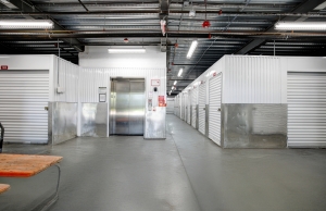 Storage King USA - 169 - Miami,FL. - Dixie Hwy - Photo 9