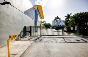 Storage King USA - 169 - Miami,FL. - Dixie Hwy - Photo 15