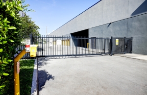 Storage King USA - 169 - Miami,FL. - Dixie Hwy - Photo 19