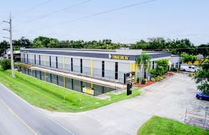 Storage King USA - 177 - Sarasota, FL - Cattlemen Rd - Photo 6
