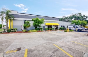 Storage King USA - 177 - Sarasota, FL - Cattlemen Rd - Photo 9
