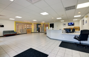 Storage King USA - 177 - Sarasota, FL - Cattlemen Rd - Photo 10