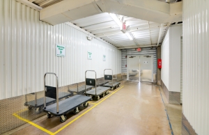 Storage King USA - 177 - Sarasota, FL - Cattlemen Rd - Photo 14