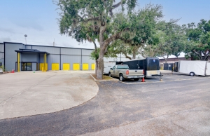 Storage King USA - 177 - Sarasota, FL - Cattlemen Rd - Photo 16