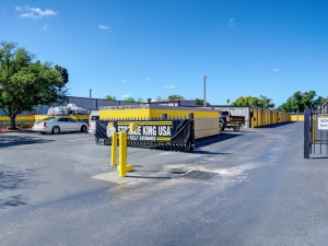 Storage King USA - 179 - Pinellas Park, FL - Gandy Blvd - Photo 6