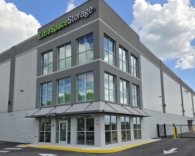 Extra Space Storage - 6508 - San Antonio - Commerce Dr