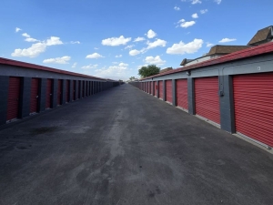 Extra Space Storage - 5007 - Las Vegas - E Lake Mead Blvd - Photo 3