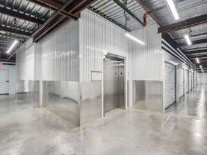 Extra Space Storage - 6502 - Tucson - E Old Vail Rd - Photo 4