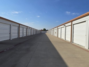 Extra Space Storage - 5029 - Fort Worth - N Blue Mound Rd - Photo 2