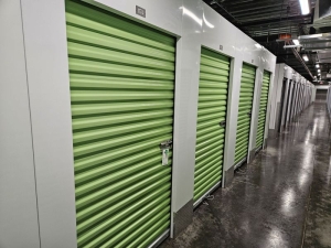 Extra Space Storage - 6038 - Melbourne - Aurora Rd - Photo 4