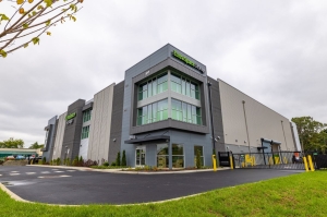 Extra Space Storage - 6773 - Magnolia - N White Horse Pike