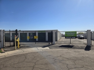 Extra Space Storage - 6803 - Peoria - N 98th Ave