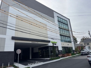 Extra Space Storage - 6540 - Arlington - Dudley St - Photo 7