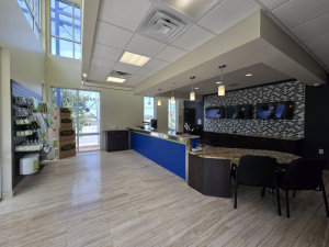 Extra Space Storage - 6607 - San Antonio - 6450 De Zavala Rd - Photo 2