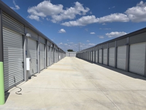 Extra Space Storage - 6497 - San Antonio - W US Hwy 90 - Photo 3