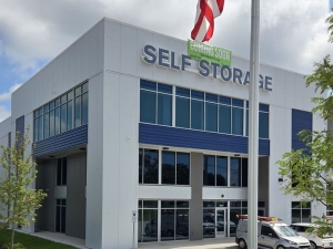 Extra Space Storage - 6974 - Madison - Seiferth Rd - Photo 2