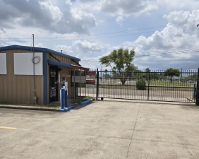 Extra Space Storage - 6970 - Edinburg - S McColl Rd - Photo 7