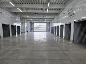 Extra Space Storage - 7871 - Tucson - S Commerce Ct - Photo 3