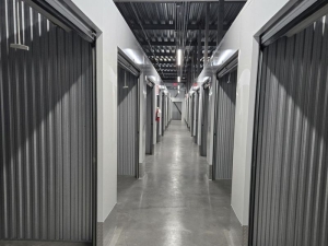 Extra Space Storage - 7871 - Tucson - S Commerce Ct - Photo 4