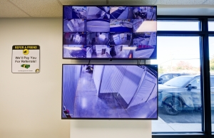 Storage King USA - 180 - Sewells Point Rd - Photo 16