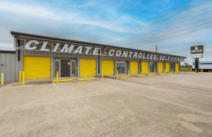Storage King USA - 060 - Corpus Christi, TX - Rodd Field Rd - Photo 3