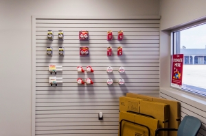 Storage King USA - 061 - Baytown, TX - S. Alexander - Photo 9