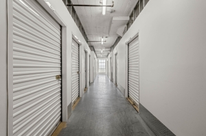 Central Storage - Photo 3