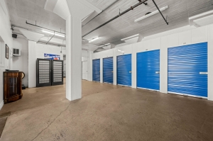 Central Storage - Photo 4