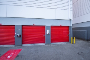 10 Federal Storage - Des Moines Memorial Dr - Photo 5