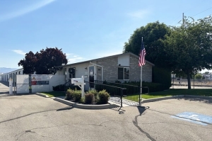 Public Storage - Boise - 10 N Hartman St