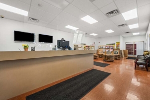 Mini Mall Storage - Bloomington - Shakopee Rd - Photo 6