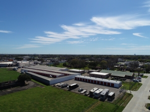 Storage King USA - 071 - Rosenberg - Avenue H - Photo 4