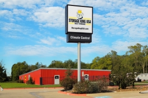 Storage King USA - 120 - College Station, TX - Wellborn Road - Photo 2