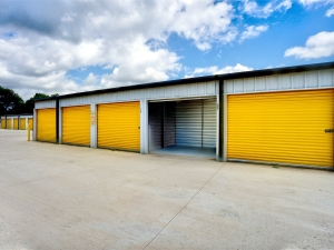 Storage King USA - 183 - Conroe, TX - Hwy 242 - Photo 7