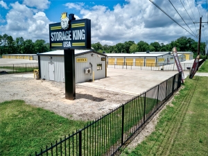 Storage King USA - 183 - Conroe, TX - Hwy 242 - Photo 21