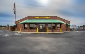 Storage King USA - 012 - Fayetteville, NC - Mid Pine Rd - Photo 3