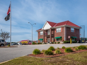Storage King USA - 014 - Hope Mills, NC - US Hwy 301 S - Photo 3