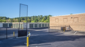 022 - Storage King USA - Tryon - Photo 4