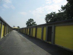 Storage King USA - 043 - Fayetteville, NC - S. Reilly Rd - Photo 2