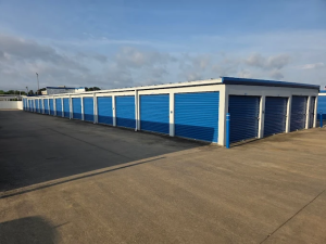Central Access Storage - Photo 2
