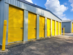 057 - Storage King USA - Euclid - Photo 5