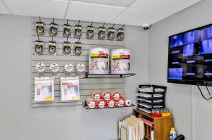 Storage King USA - 068 - Wadsworth - High St