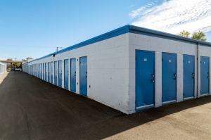 Storage King USA - 049 - Tucson, AZ - N. 1st Ave - Photo 6