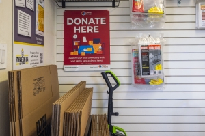 Storage King USA - 049 - Tucson, AZ - N. 1st Ave - Photo 10