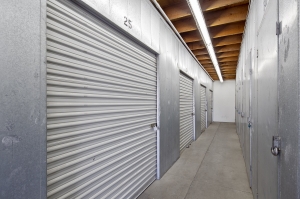 067 - Storage King USA - Weber Ave