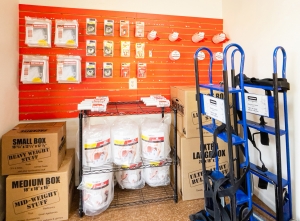Storage King USA - 054 - Waterford, MI - Highland Rd - Photo 6